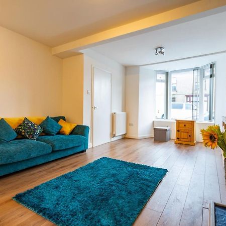 Newly-Renovated, Mid-Terrace Cottage In Porthmadog Dış mekan fotoğraf