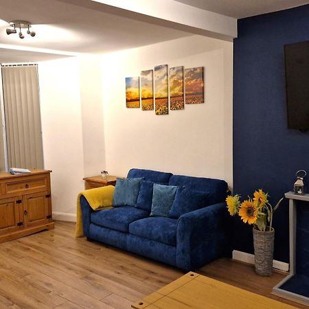 Newly-Renovated, Mid-Terrace Cottage In Porthmadog Dış mekan fotoğraf