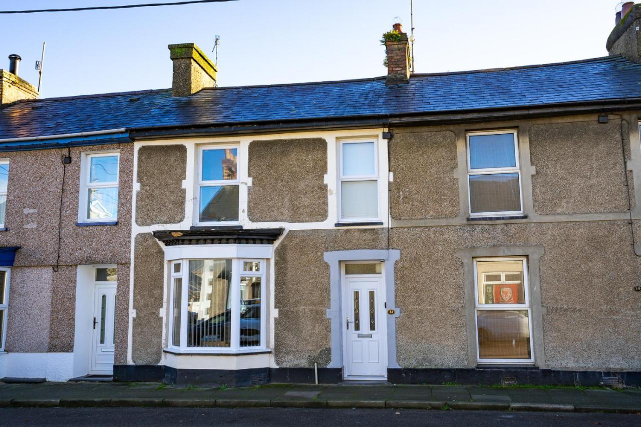 Newly-Renovated, Mid-Terrace Cottage In Porthmadog Dış mekan fotoğraf