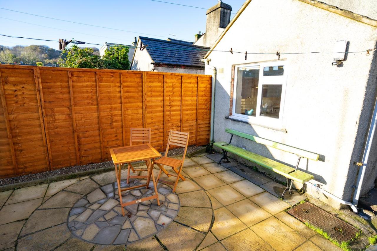 Newly-Renovated, Mid-Terrace Cottage In Porthmadog Dış mekan fotoğraf